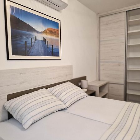Villa Poseidon 诺瓦利娅 外观 照片
