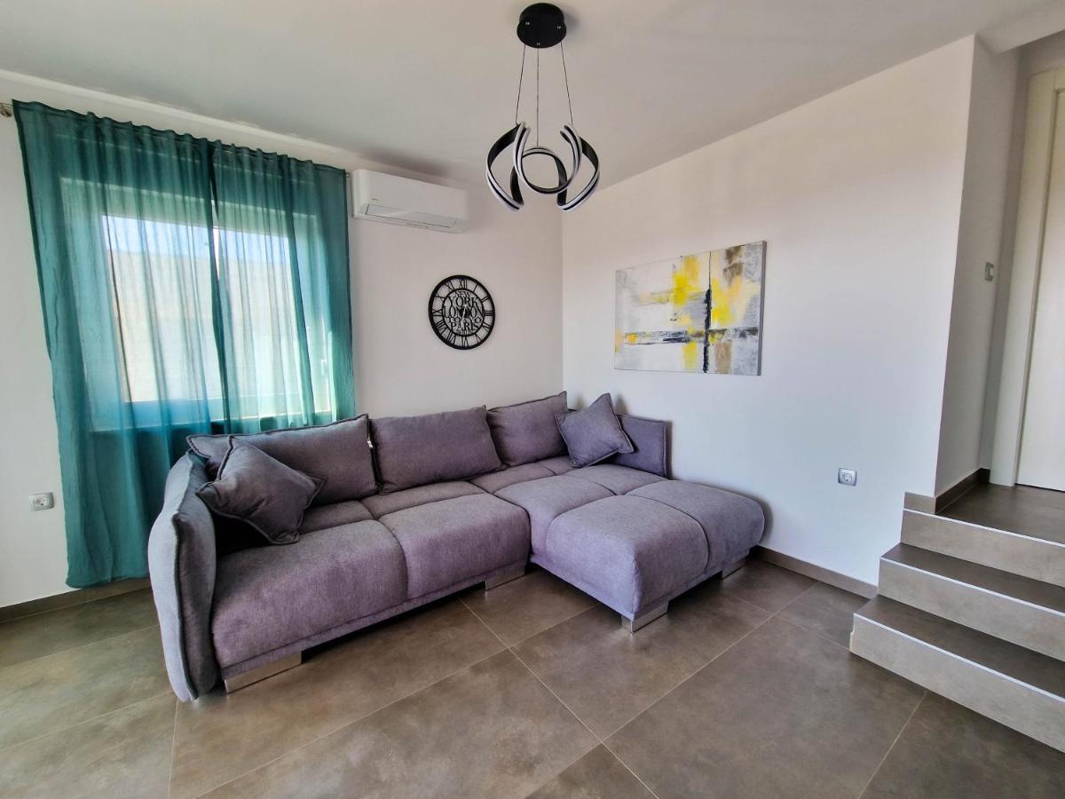 Villa Poseidon 诺瓦利娅 外观 照片
