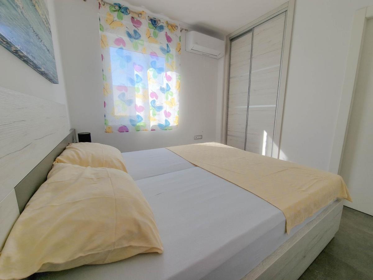 Villa Poseidon 诺瓦利娅 外观 照片
